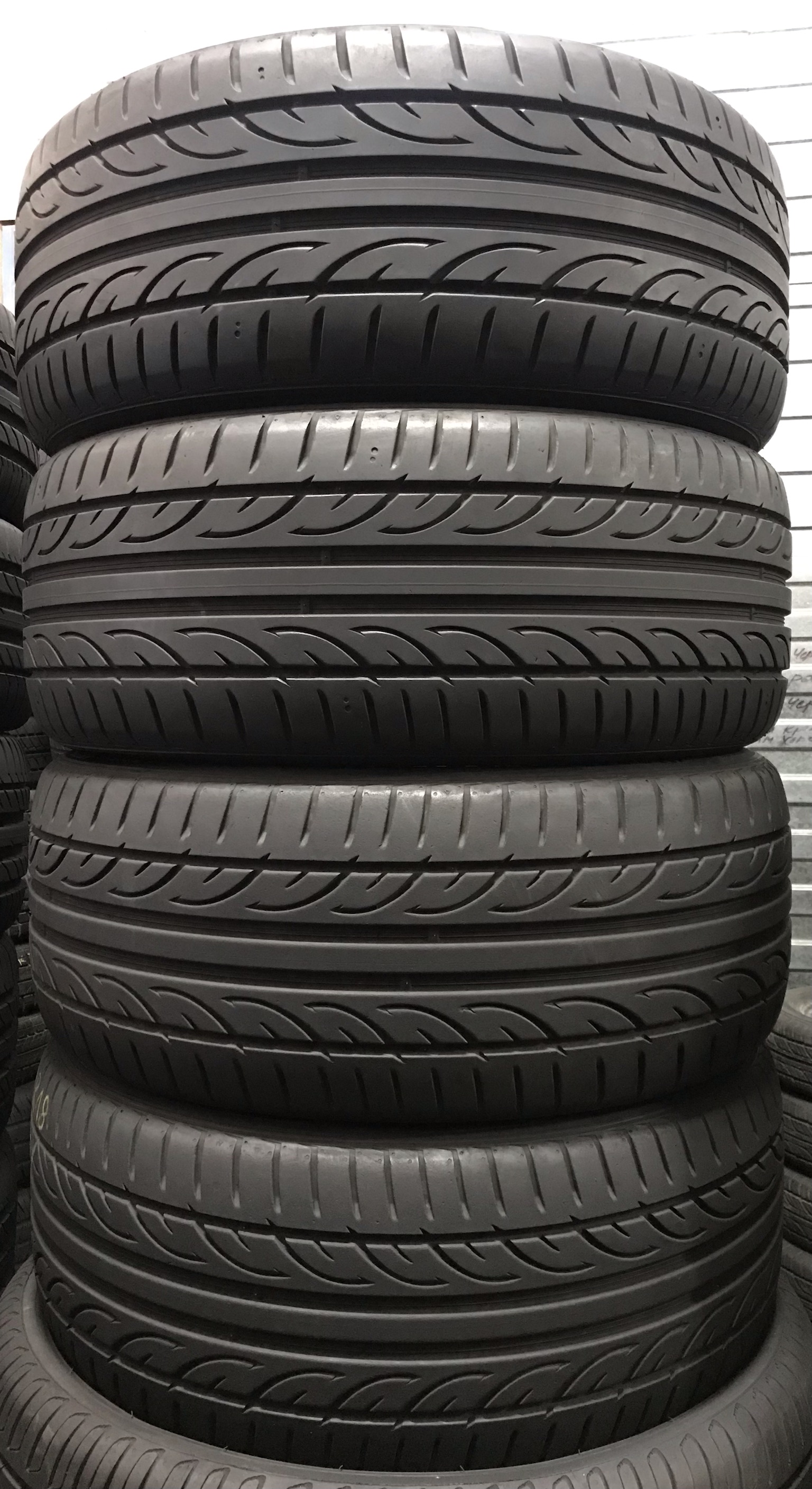 резина бу 235/50 R18 бу резина 235/50 R18