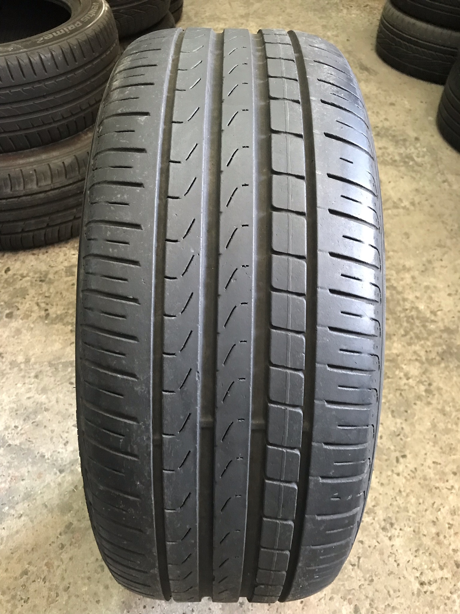 бу резина 225/45 R18