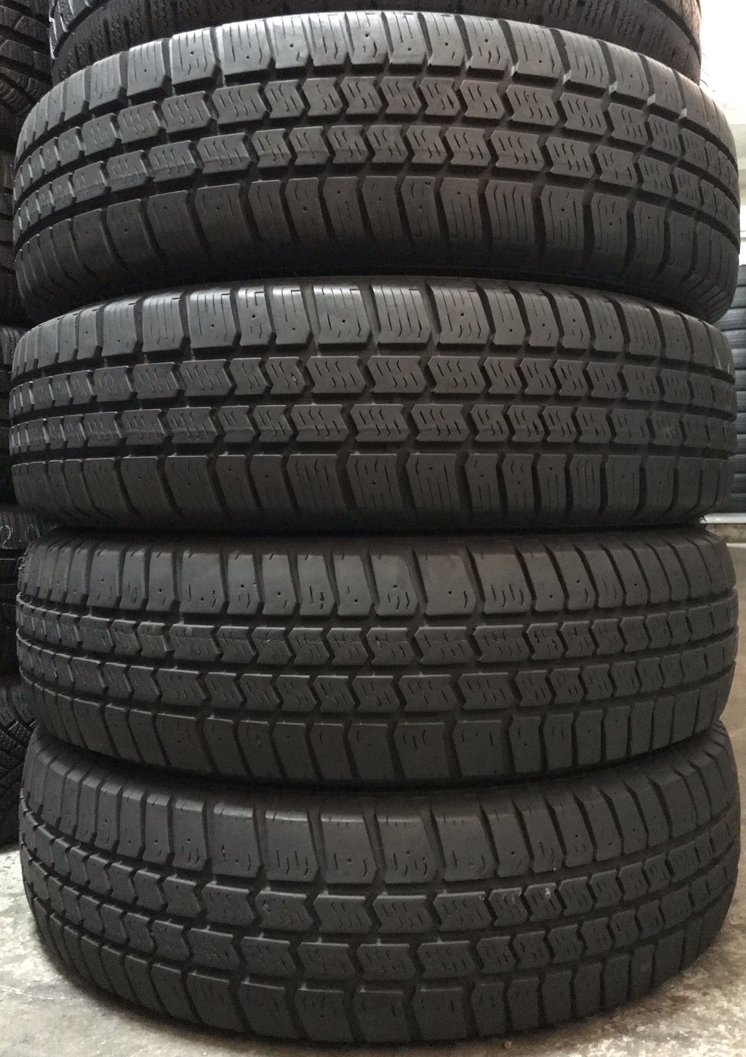 бу резина 205/75 R16C