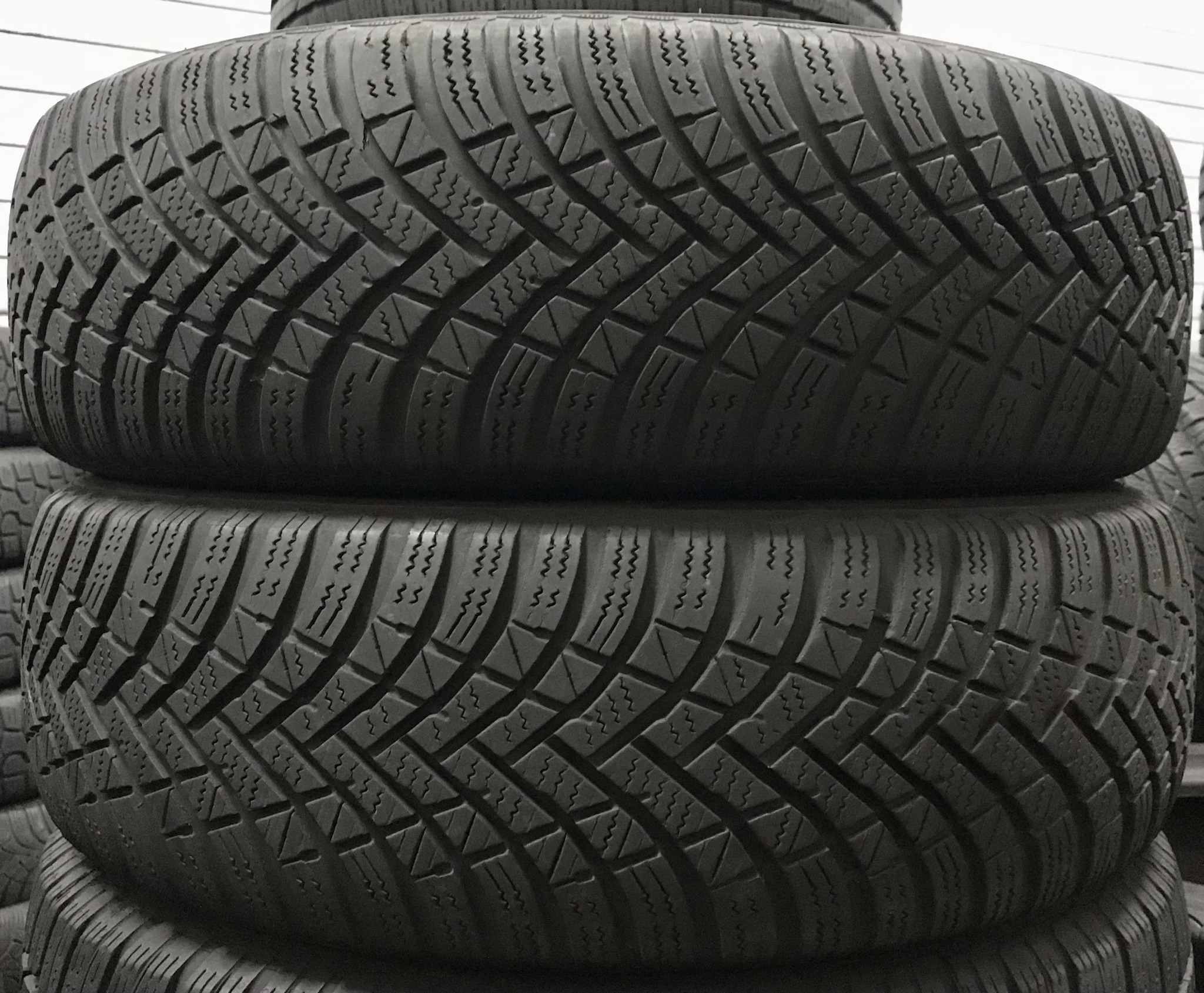 бу резина 215/60 R16