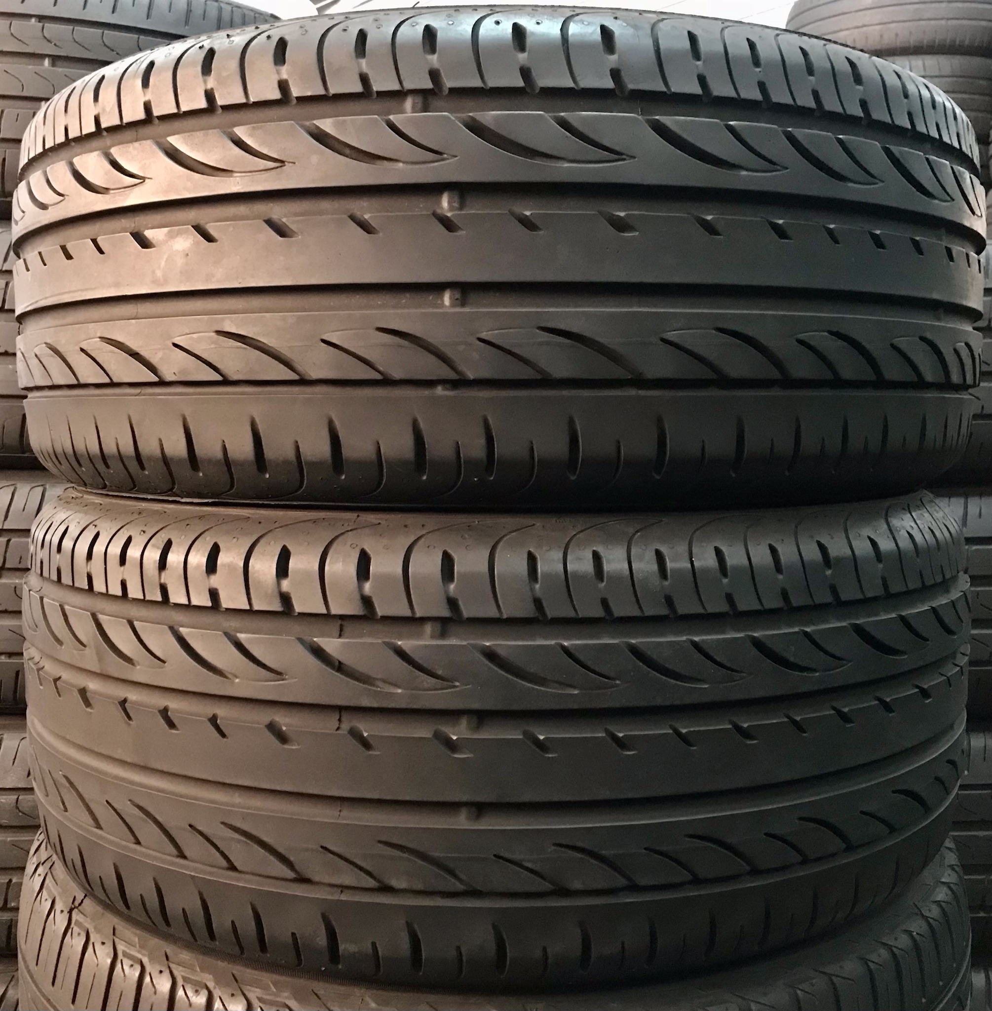 бу резина 235/40 R18