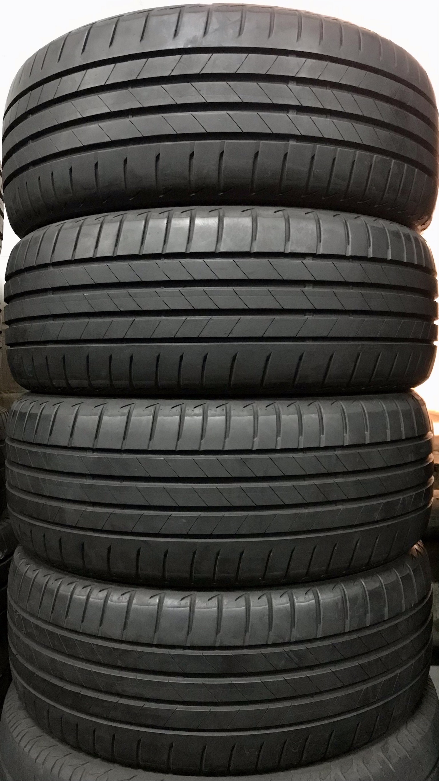 бу резина 225/40 R19