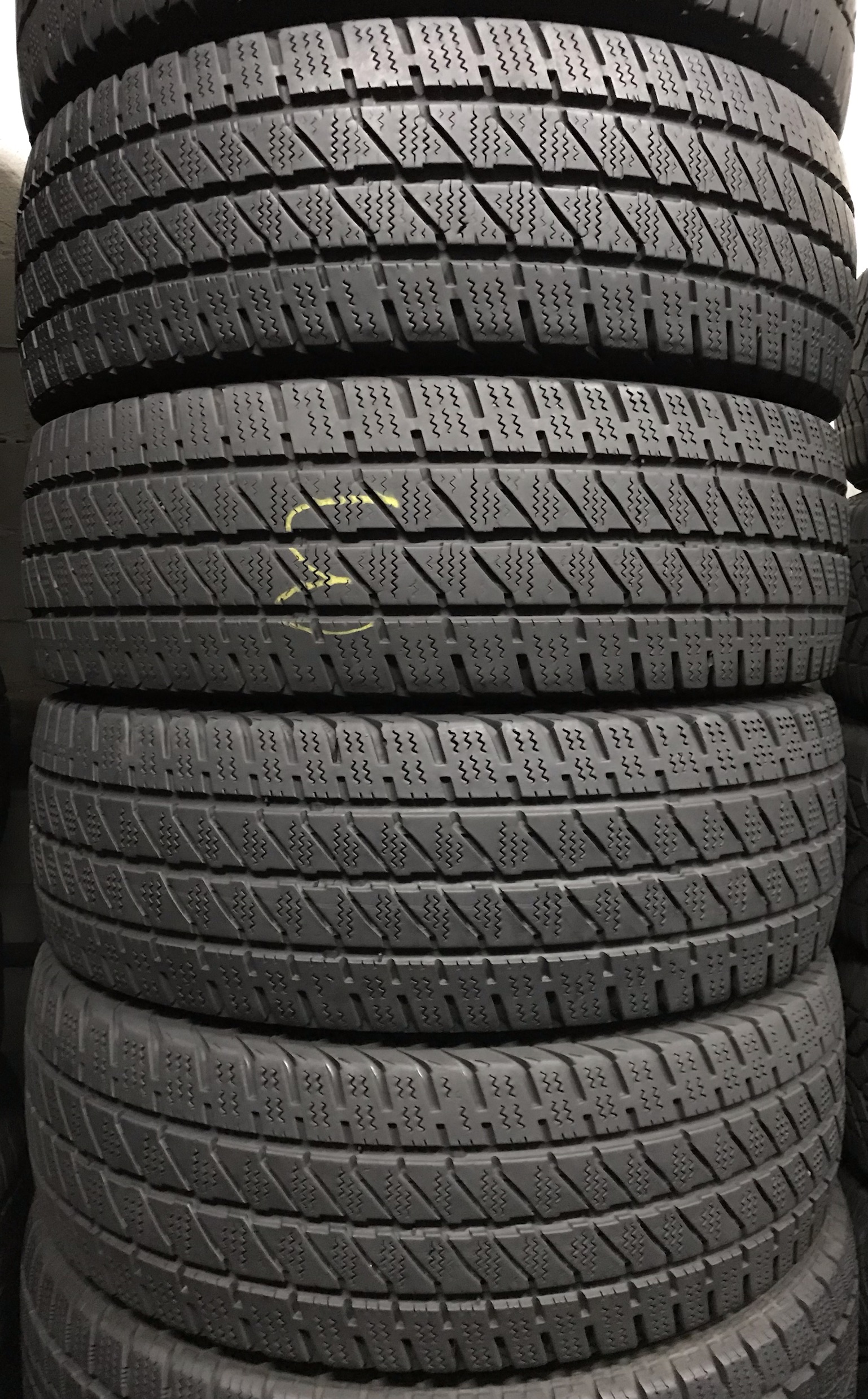 резина бу 215/65 R16C   бу резина 215/65 R16C