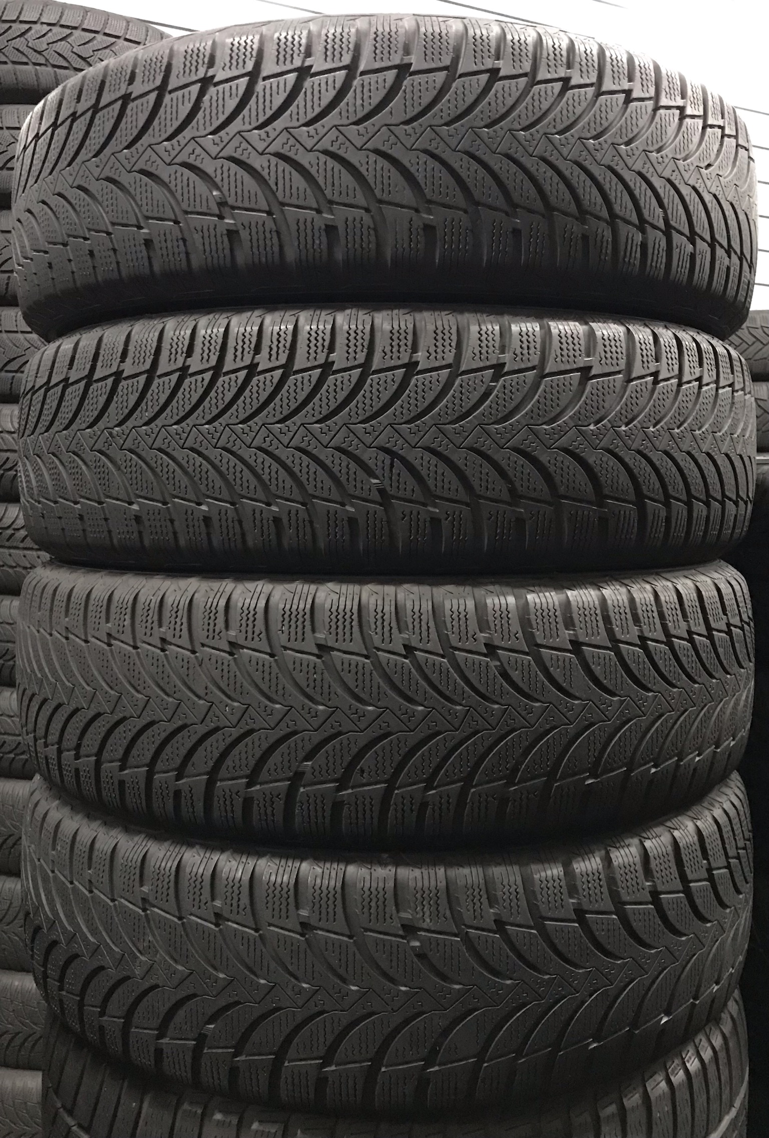 резина бу 215/70 R16   бу резина 215/70 R16