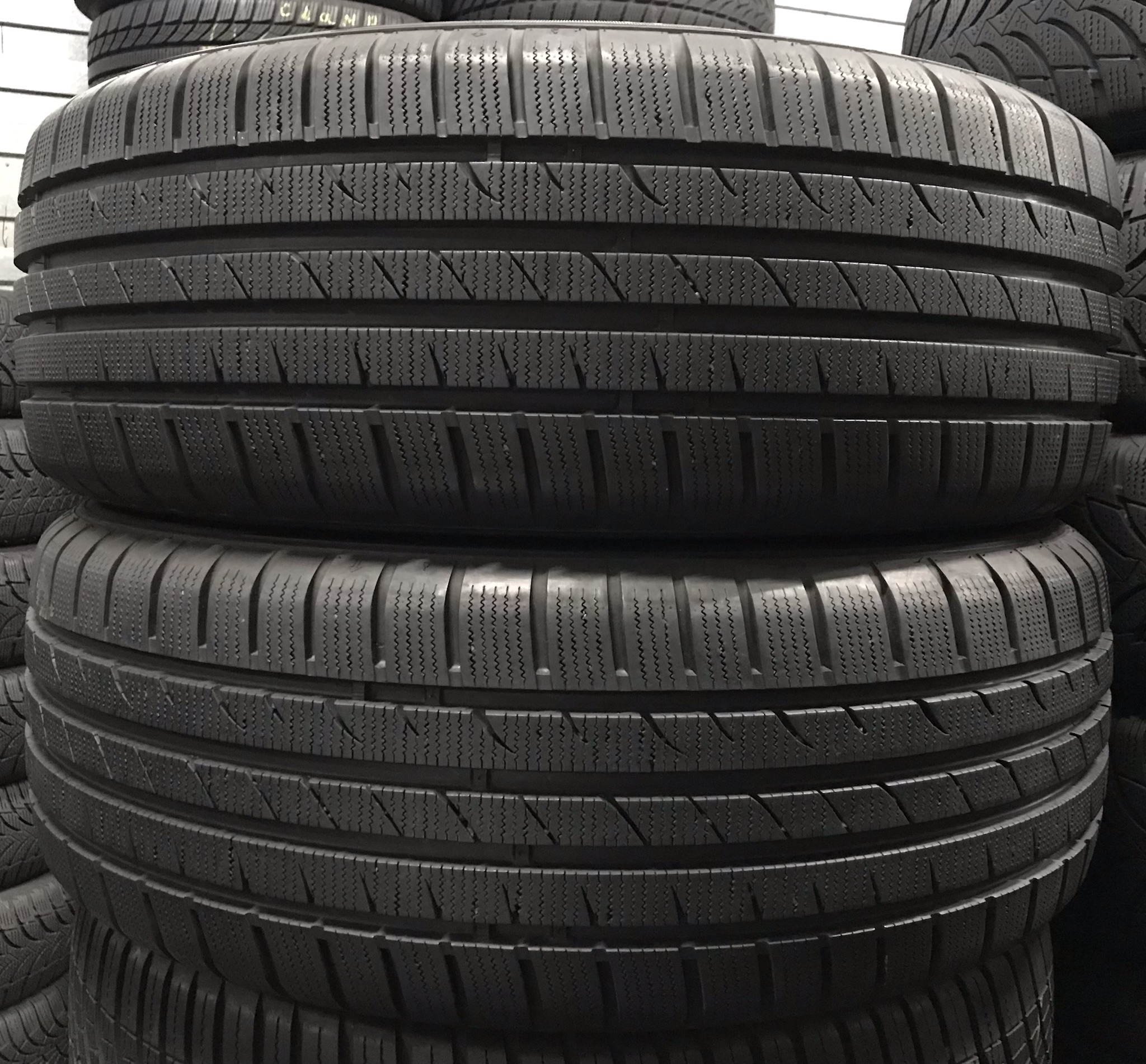 бу резина 215/55 R17