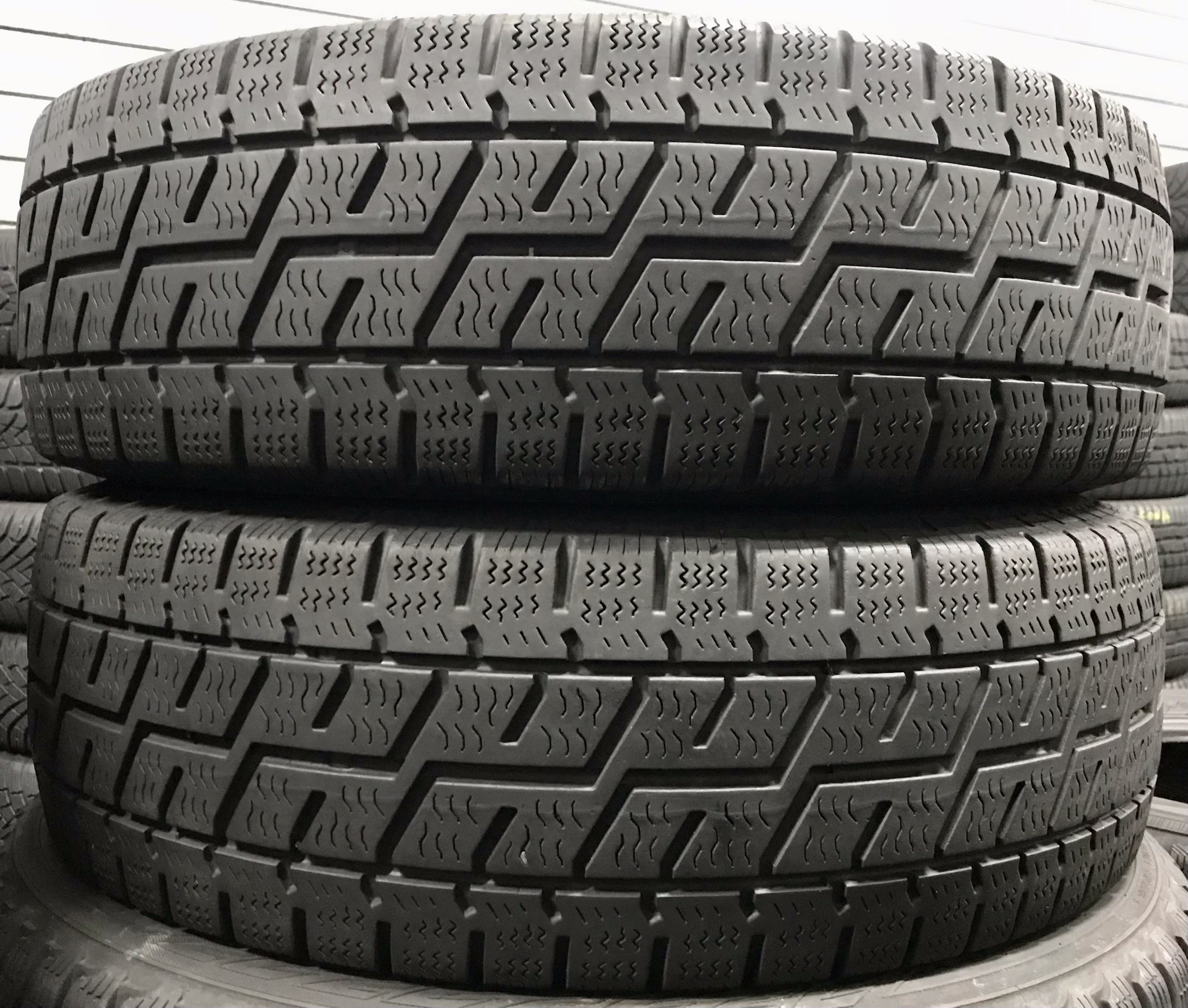 бу резина 195/70 R15C